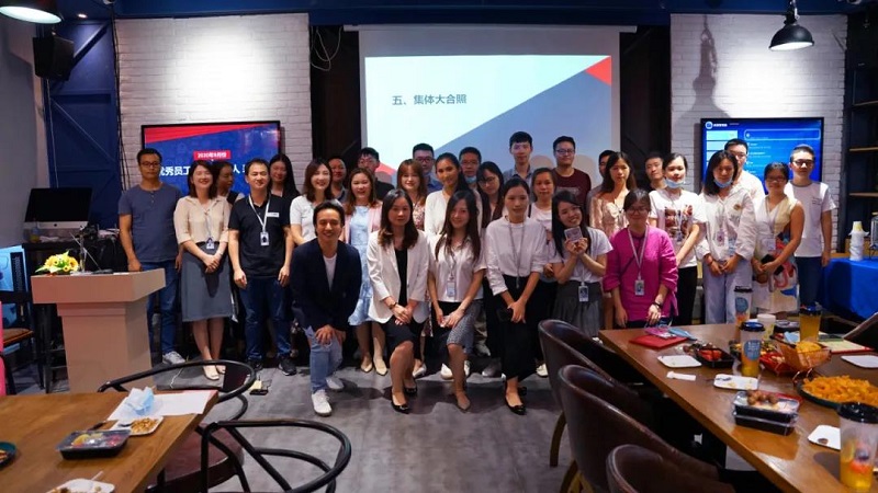 榜樣的力量丨MG不朽情緣物里9月份優秀員工&優秀新人表彰大會圓滿結束